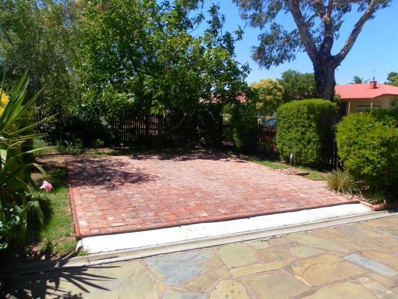 9 Maldon Avenue, Mitchell Park SA 5043