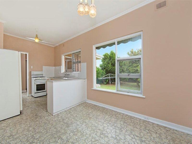 42 Burbank Avenue, Bedford Park SA 5042