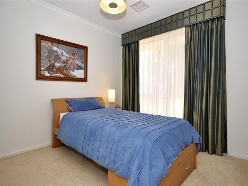 20 St Vincent Circuit, Sheidow Park SA 5158
