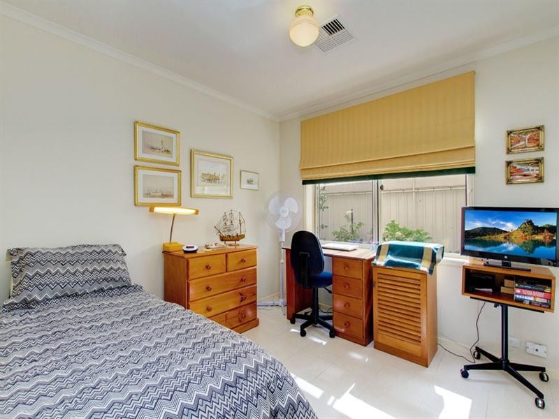 5 Cracknell Close, Morphettville SA 5043