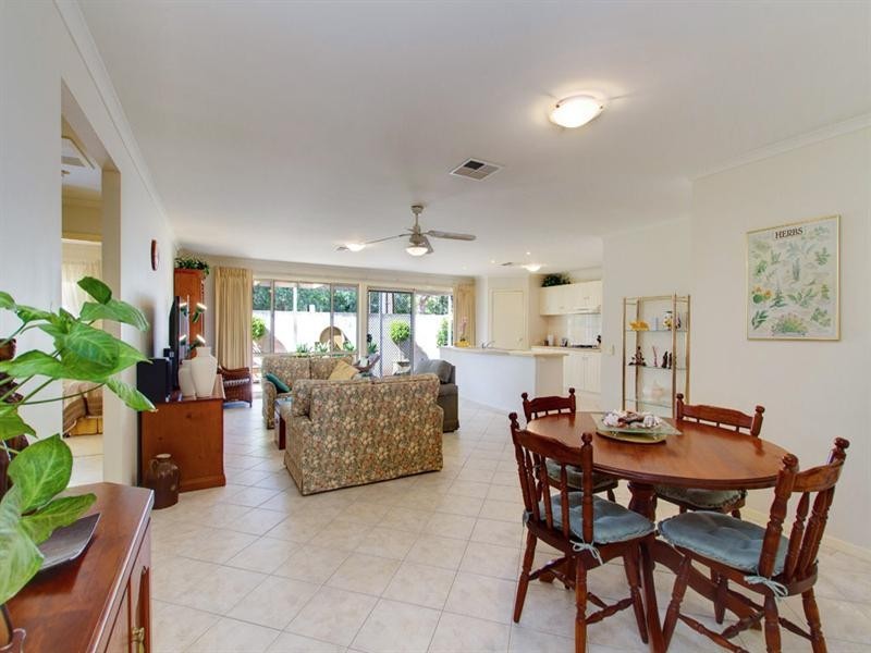 5 Cracknell Close, Morphettville SA 5043