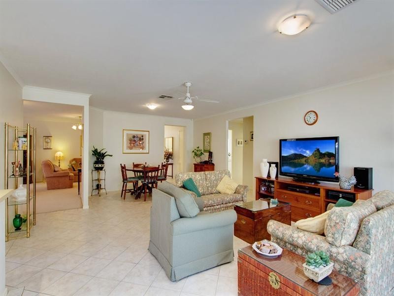 5 Cracknell Close, Morphettville SA 5043