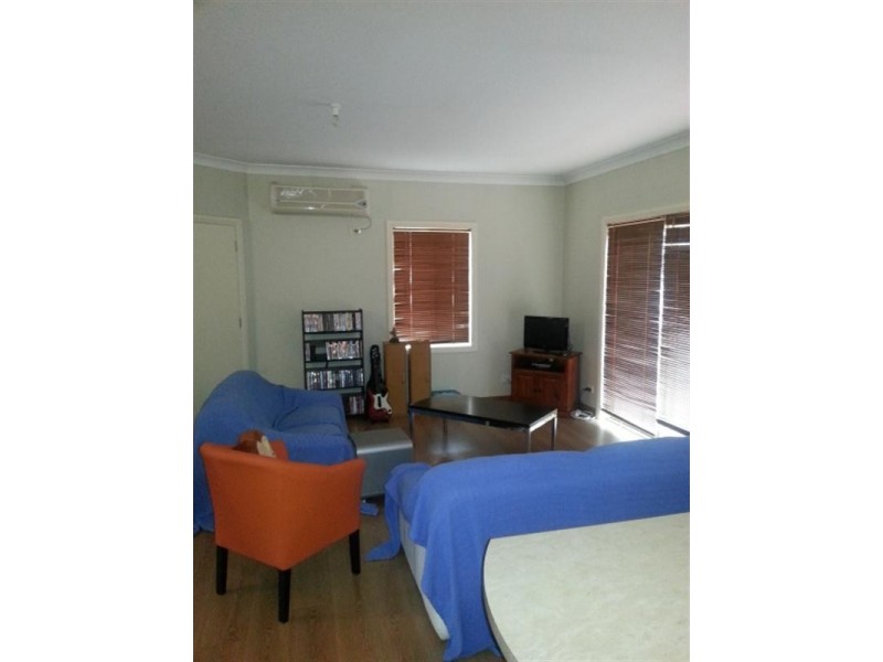 3b Nunyah Avenue, Park Holme SA 5043