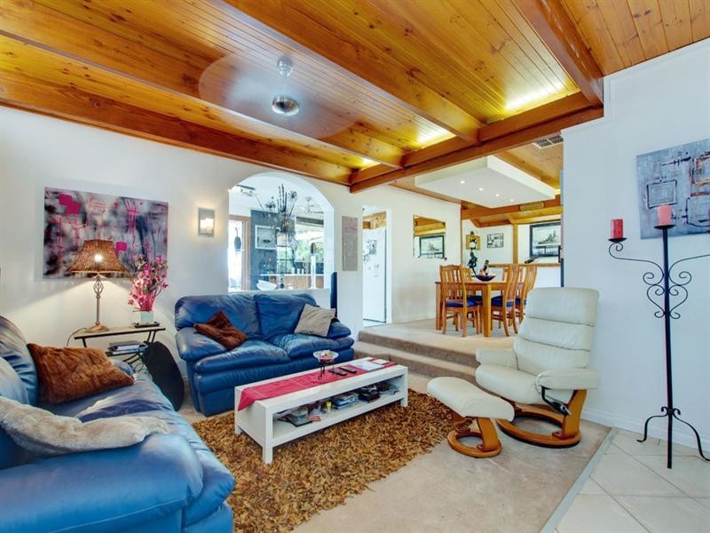 6 Cambridge Street, Port Noarlunga South SA 5167