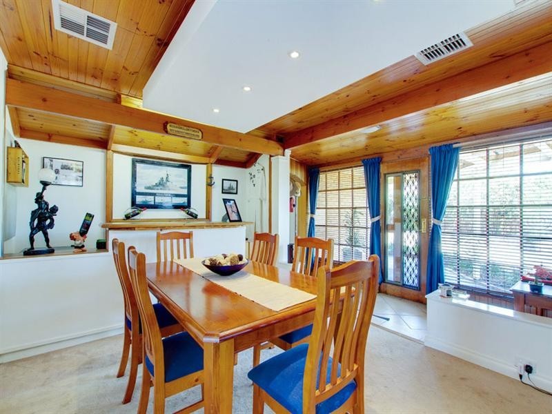 6 Cambridge Street, Port Noarlunga South SA 5167