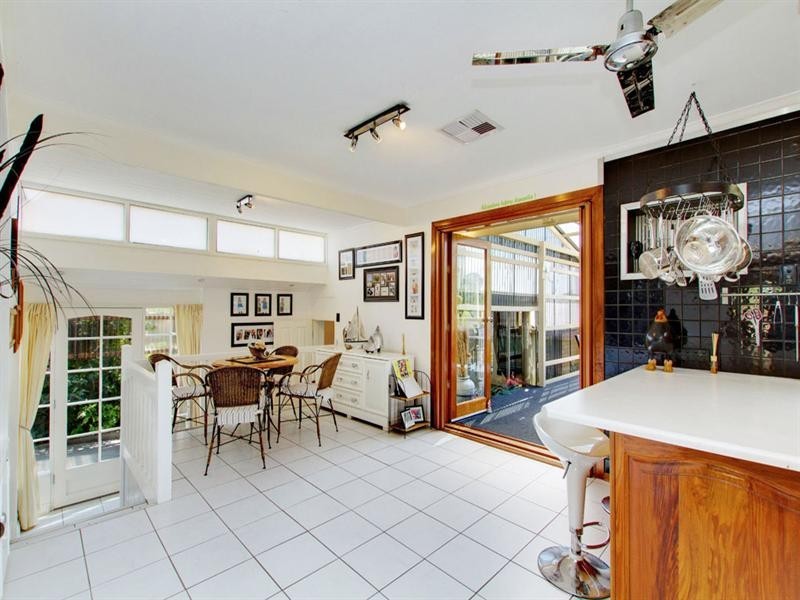 6 Cambridge Street, Port Noarlunga South SA 5167