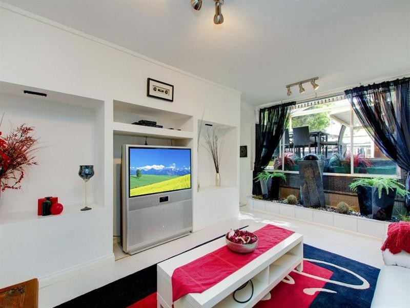 6 Cambridge Street, Port Noarlunga South SA 5167