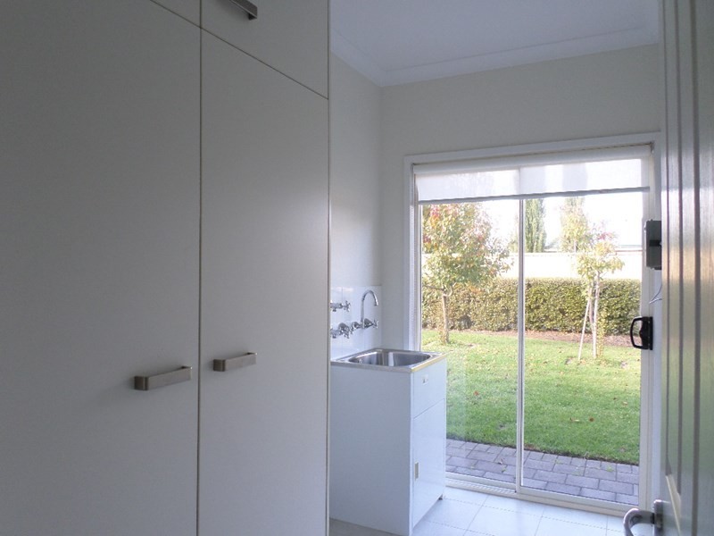 94 Aldinga Beach Road, Aldinga Beach SA 5173