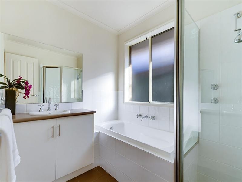 35 Summer Street, Mclaren Flat SA 5171