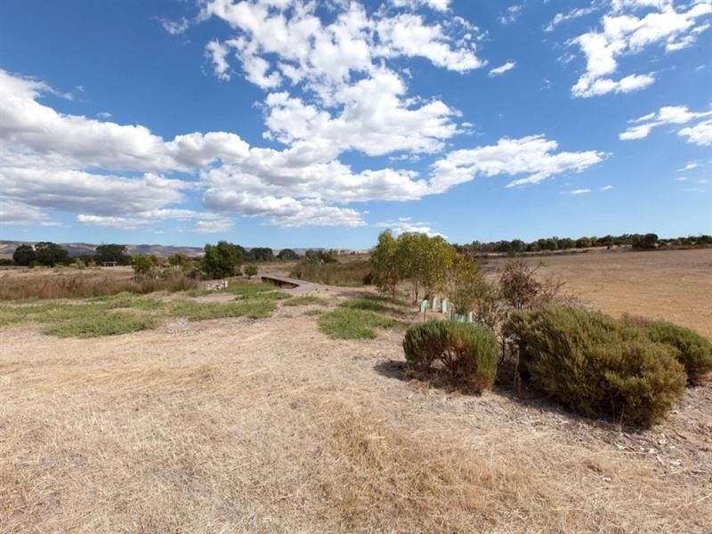 92 Emerald Boulevard, Aldinga Beach SA 5173