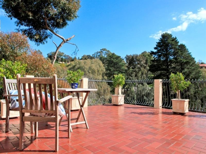 41 Mill Terrace, Eden Hills SA 5050