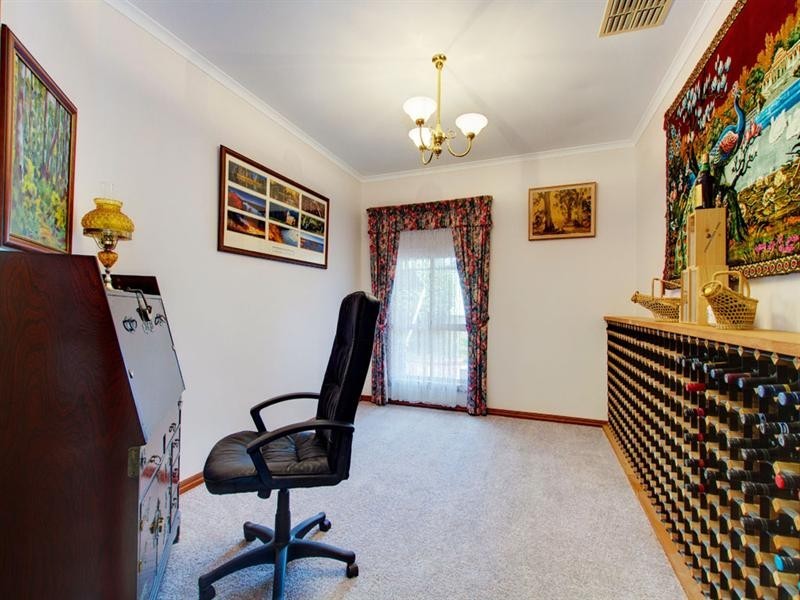 63 Glendale Avenue, Flagstaff Hill SA 5159