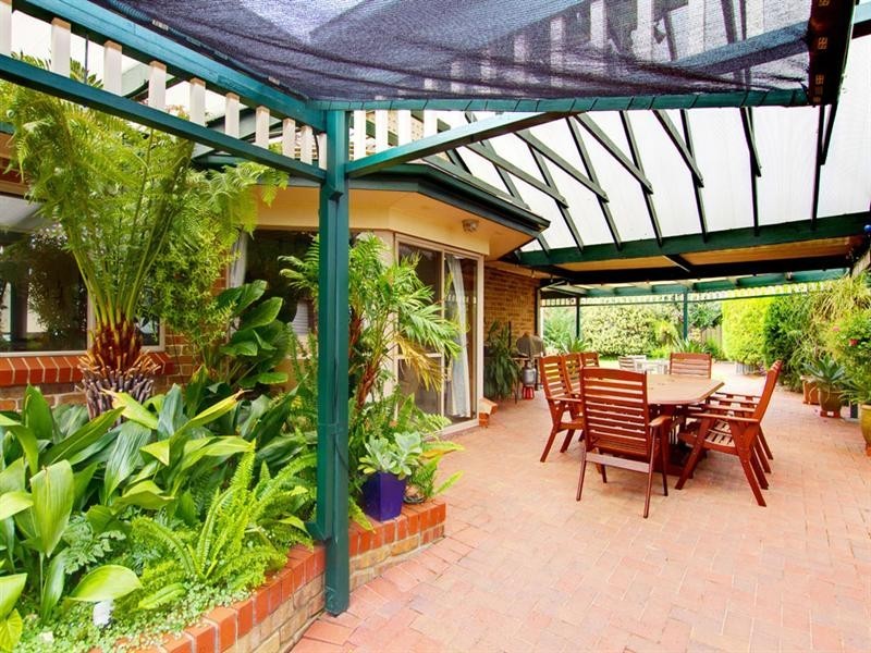 63 Glendale Avenue, Flagstaff Hill SA 5159