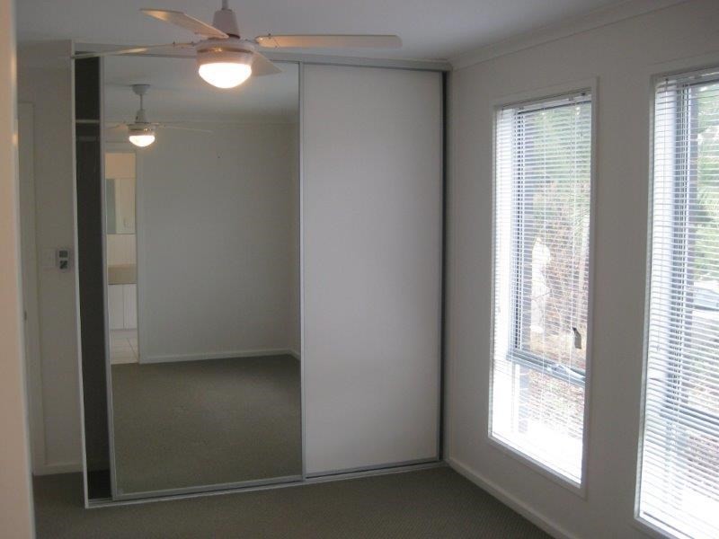 2 Hender Avenue, Port Noarlunga SA 5167