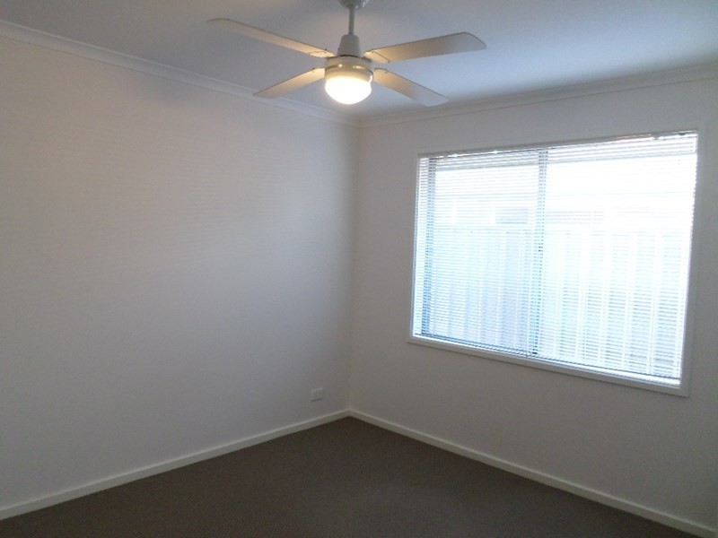 2 Hender Avenue, Port Noarlunga SA 5167