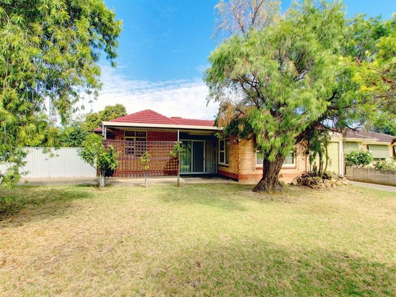 13 Seccafien Avenue, Marion SA 5043