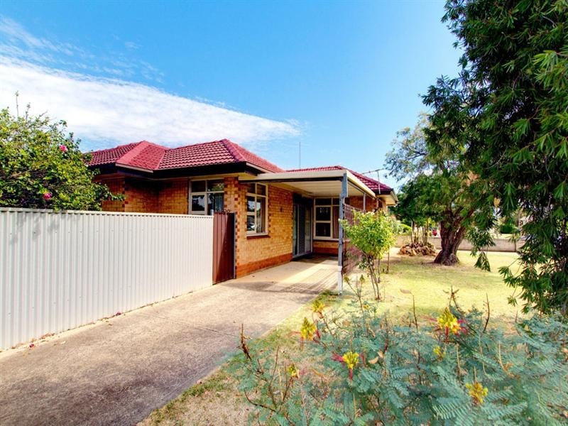 13 Seccafien Avenue, Marion SA 5043