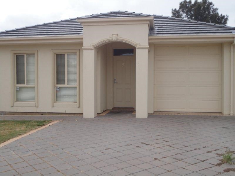 5 Oak Avenue, Clovelly Park SA 5042