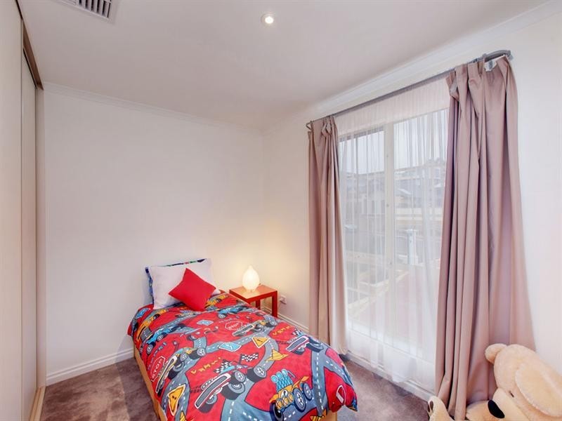 21 Stella Street, Darlington SA 5047