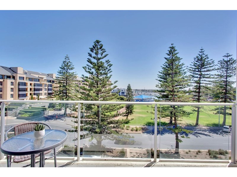 U426/29 Colley Terrace, Glenelg SA 5045