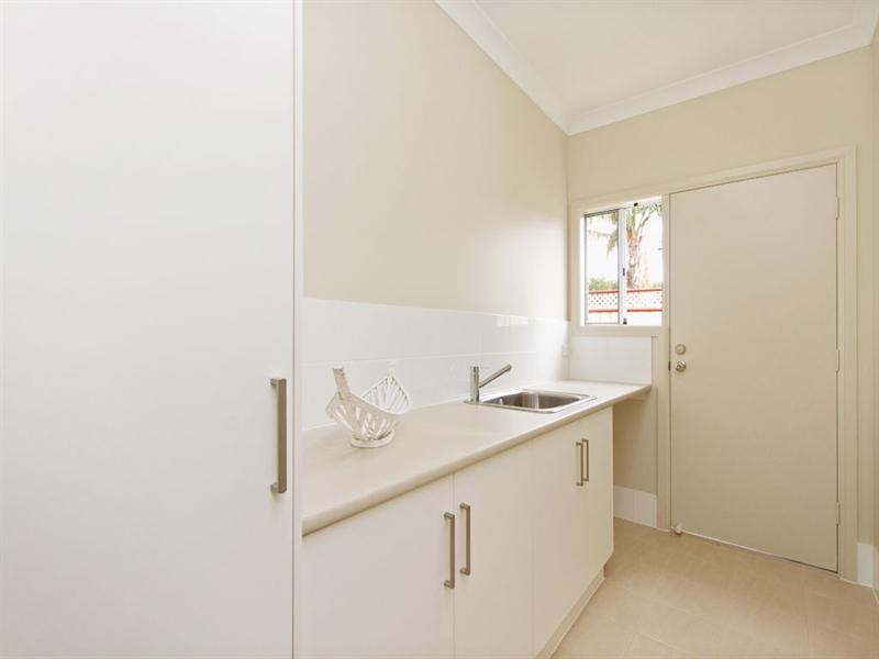 17 Masters Avenue, Everard Park SA 5035