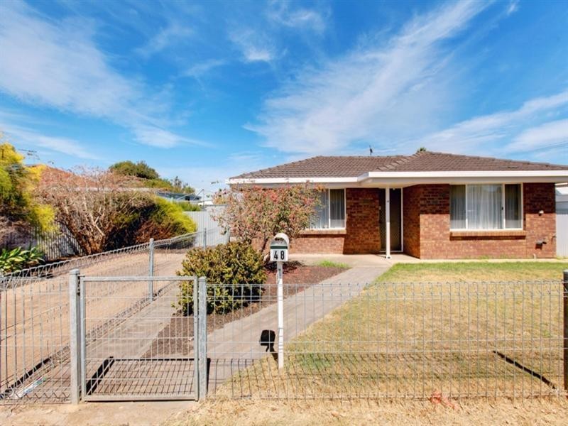 48 Zephyr Terrace, Port Willunga SA 5173