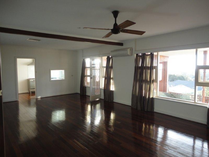 4 Grandview Drive, Seacombe Heights SA 5047