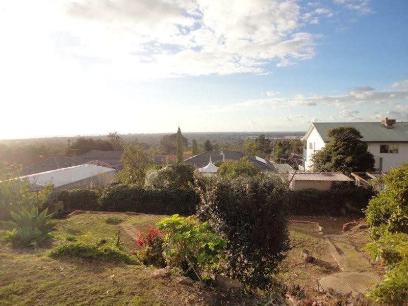 4 Grandview Drive, Seacombe Heights SA 5047