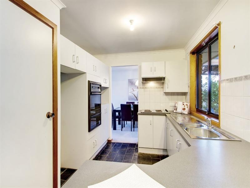 15 Winham Avenue, Old Reynella SA 5161