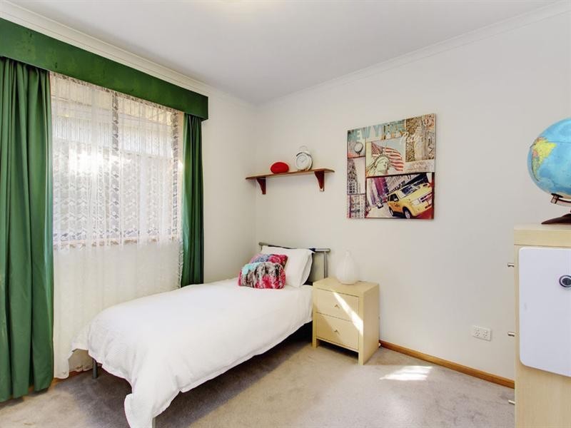 15 Winham Avenue, Old Reynella SA 5161