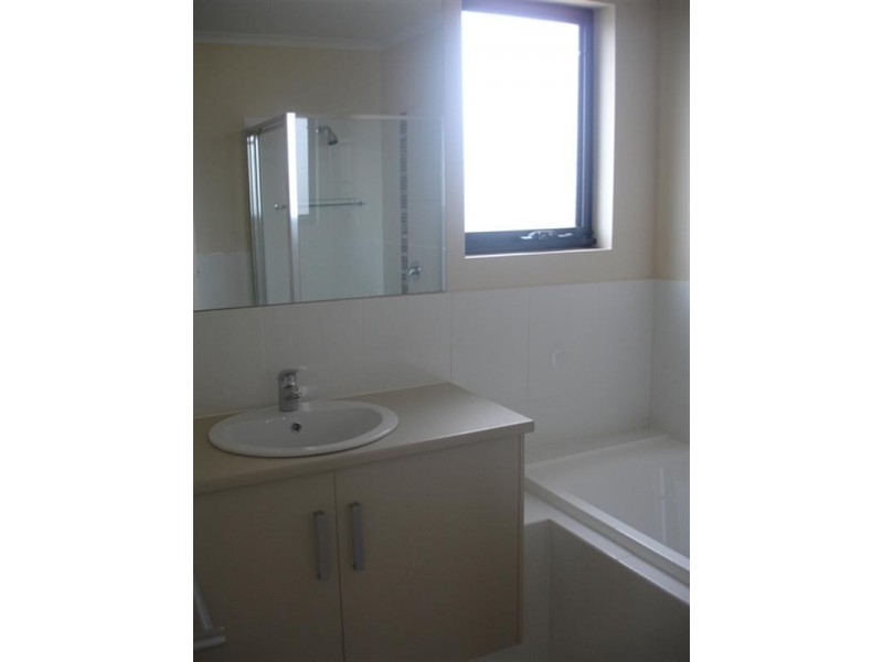 2/16 Trott Grove, Oaklands Park SA 5046