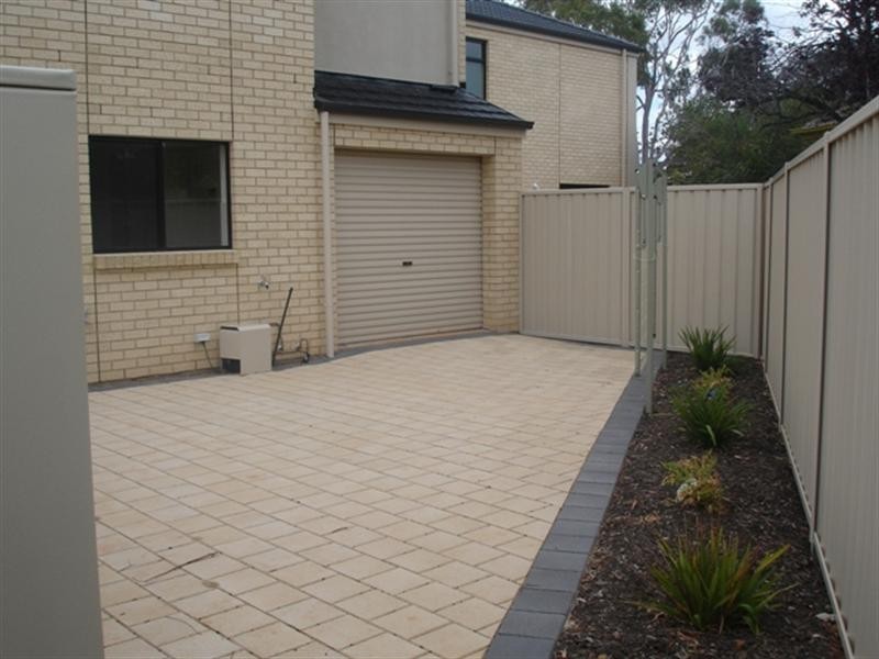 2/16 Trott Grove, Oaklands Park SA 5046