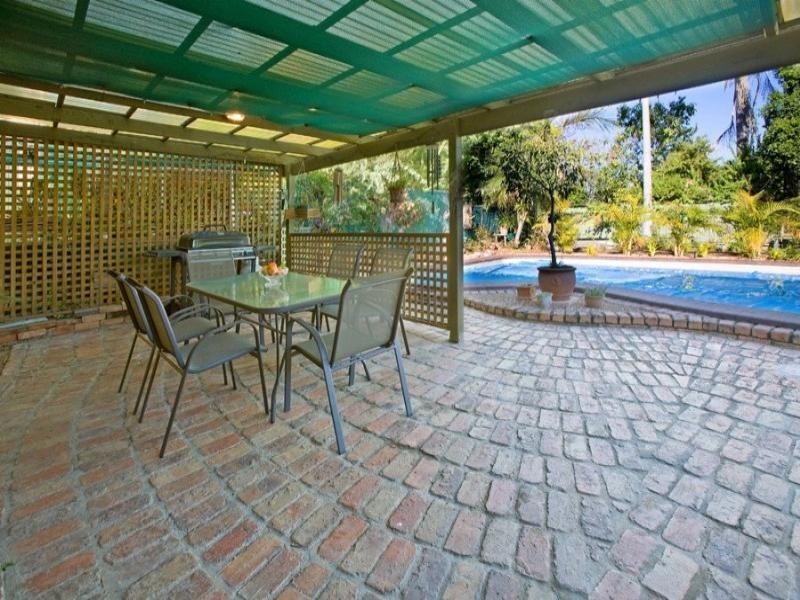 46 Dandenong Road, Jamboree Heights QLD 4074