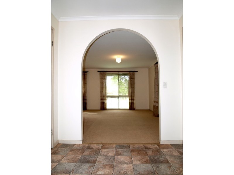 46 Hazelton Street, Riverhills QLD 4074