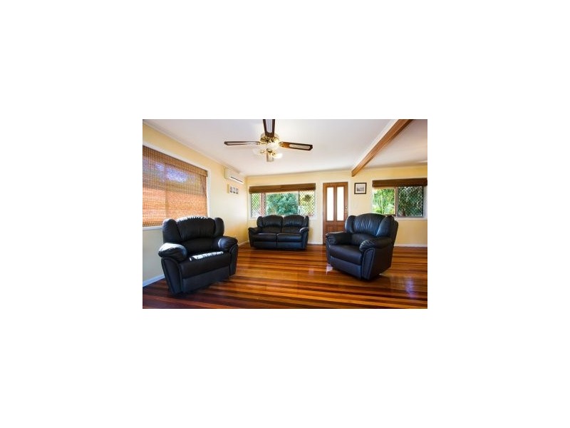 36 Pennant Street, Jamboree Heights QLD 4074