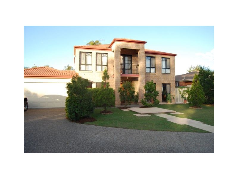 11 Babylon Place, Forest Lake QLD 4078