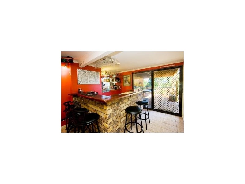 36 Pennant Street, Jamboree Heights QLD 4074