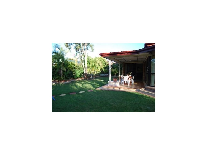 11 Babylon Place, Forest Lake QLD 4078