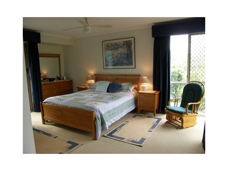 3 Lindesay Court, Sinnamon Park QLD 4073