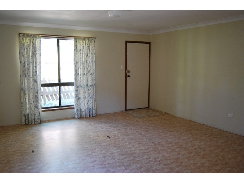 7 Lugano Street, Riverhills QLD 4074