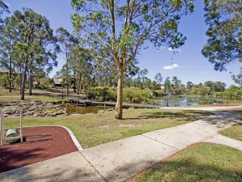32 Alexandrina Circuit, Forest Lake QLD 4078