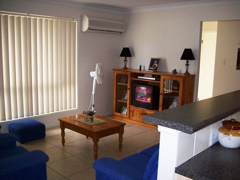 10 Angela Place, Yamanto QLD 4305