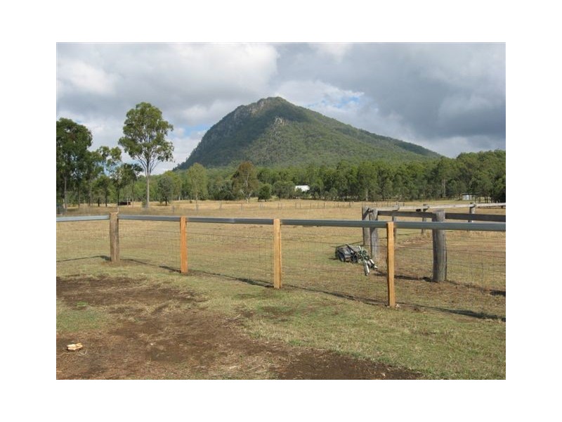 112b Charlwood Road, Aratula QLD 4309