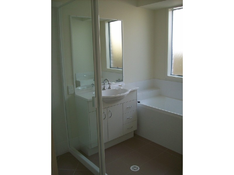 5 Bosswood Court, Yamanto QLD 4305