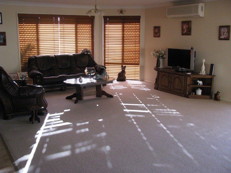 Flinders View QLD 4305