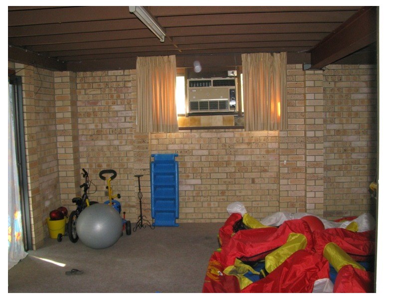 22 Cooinda Street, Eastern Heights QLD 4305