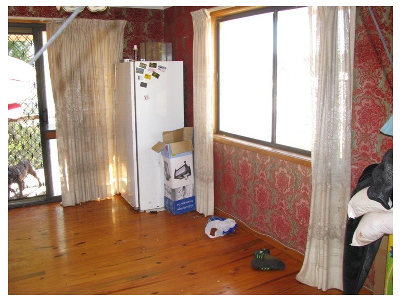 22 Cooinda Street, Eastern Heights QLD 4305