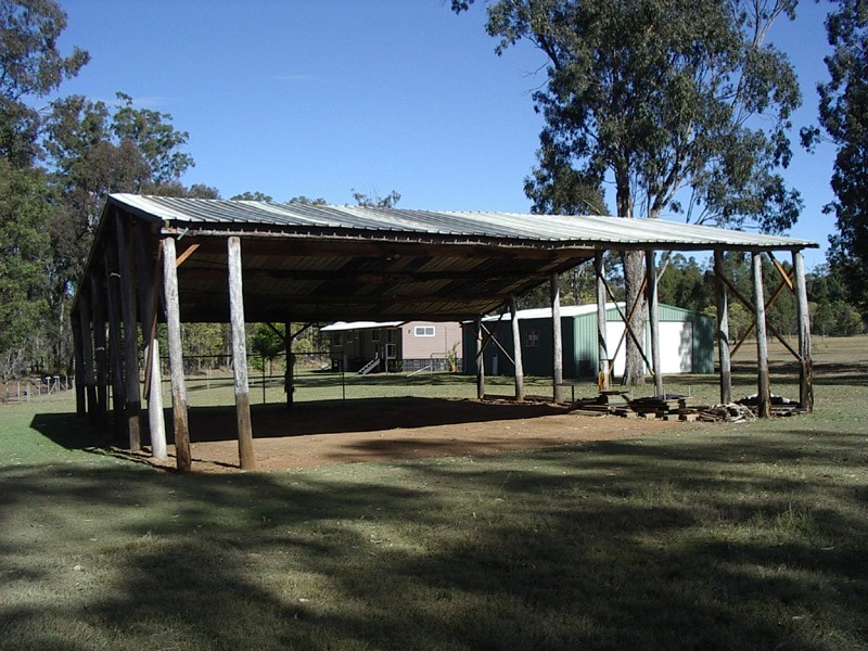 7237 Cunningham Highway, Mount Edwards QLD 4309