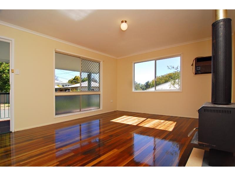 3 WILLS Street, Churchill QLD 4305