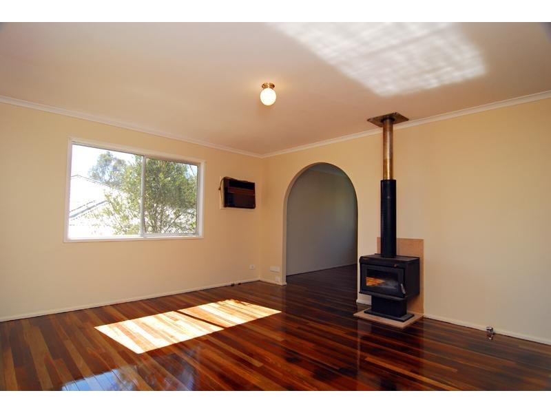 3 WILLS Street, Churchill QLD 4305